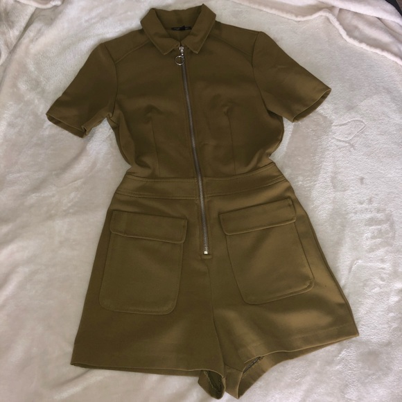 Romper - Picture 2 of 8